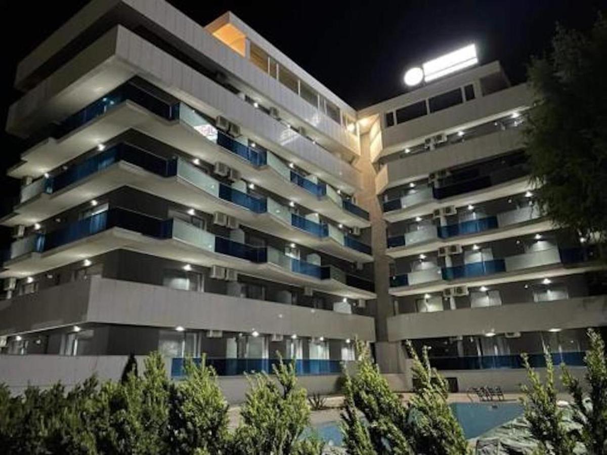 Sunrise Luxury Apartments Năvodari Extérieur photo